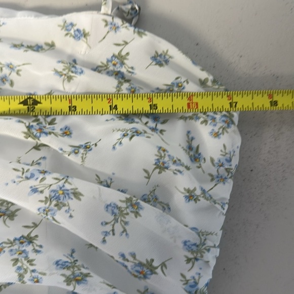 Bardot Ditsy Ruched Midi Dress size 10 - Picture 8 of 14